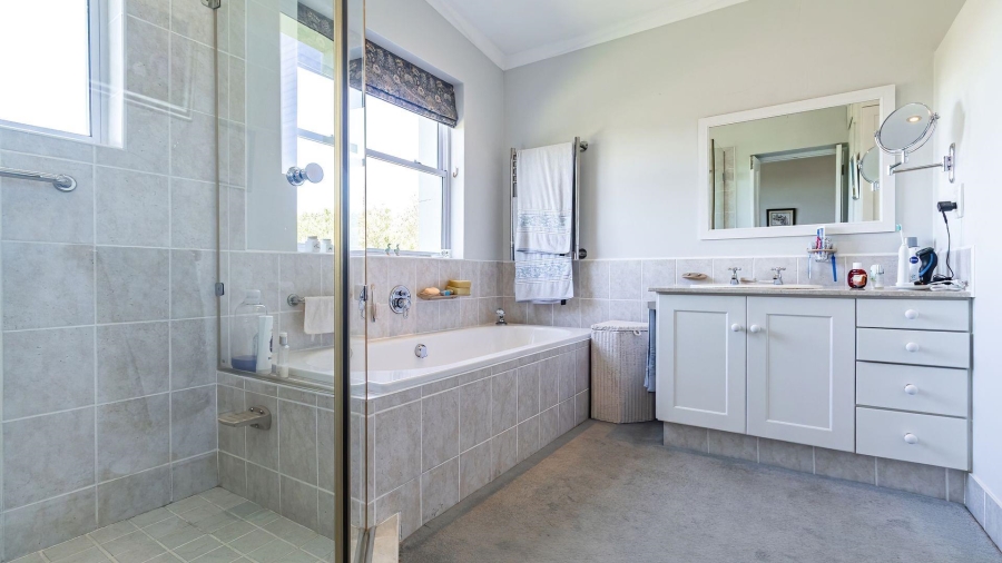 3 Bedroom Property for Sale in Belvedere Estate Western Cape